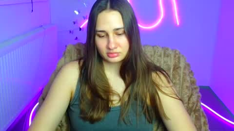 Lora online show from March 6, 7:58 am