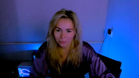 Lora online show from May 14, 2:50 am