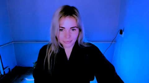 Lora online show from March 27, 3:30 am