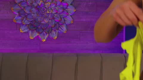 Lora online show from February 25, 8:40 pm