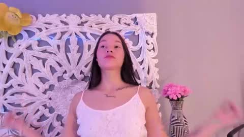 loraineblake online show from February 23, 4:06 pm