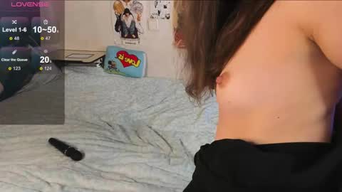 Lori online show from February 23, 2:49 pm