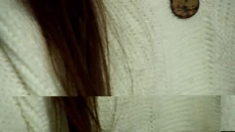 Mia online show from October 21, 1:48 pm