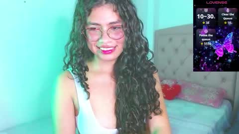 lorraine online show from October 16, 2:20 pm