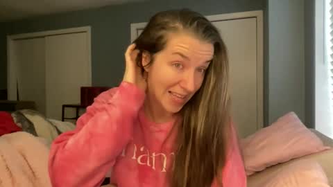 lothlori online show from February 11, 12:50 pm