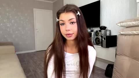 Flora online show from March 21, 7:13 am