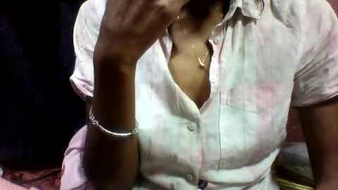 lovaelisa online show from November 21, 6:37 am