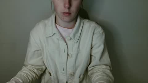 Vivian online show from February 10, 12:08 pm