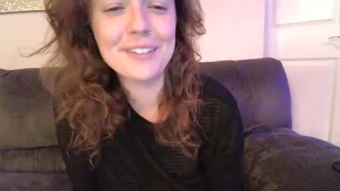 Connie Rae online show from September 25, 4:00 am