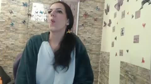 mary online show from December 7, 6:32 am