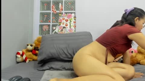 lovely jenny online show from March 11, 7:24 am