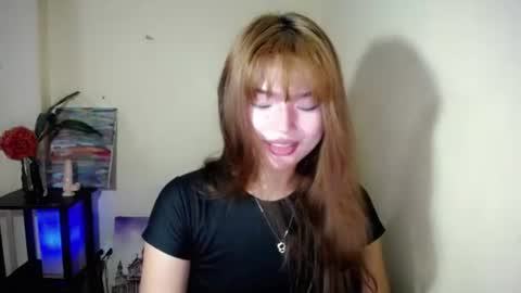 lovelily_xoxo online show from March 1, 2:22 am