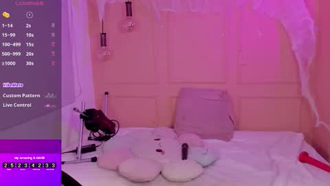 Emma online show from October 27, 1:17 pm