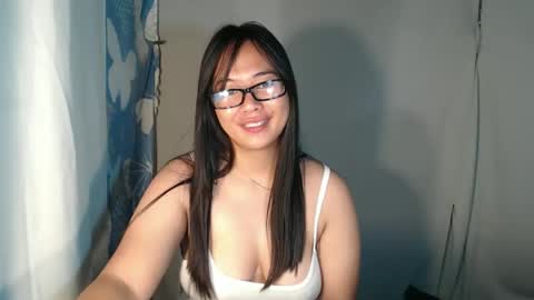 Kadita3 online show from May 2, 11:30 pm