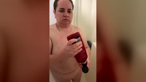 lovelyladyflaccid online show from April 2, 12:02 pm