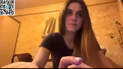 ELA online show from April 18, 7:58 pm