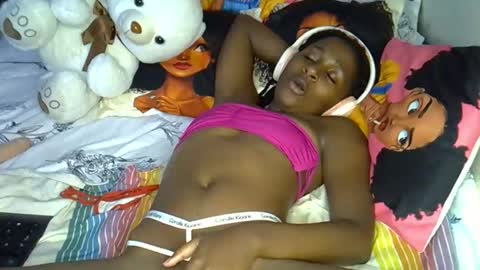 lovelytin online show from February 27, 4:29 pm