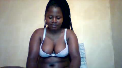 loviett online show from May 14, 2:28 am