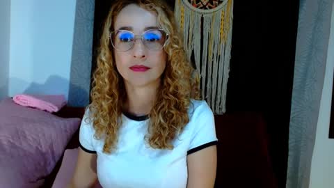 loving  online show from March 6, 12:21 am