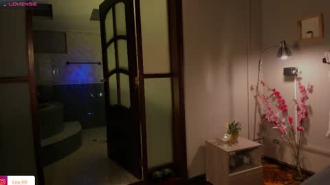  ---Goys incredible photographs online show from February 24, 1:08 pm