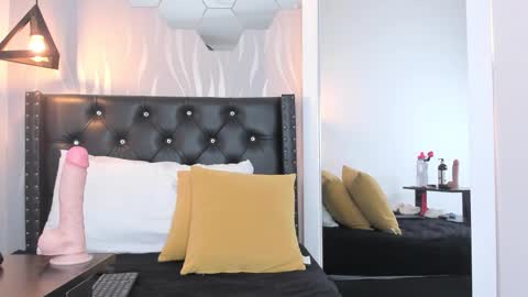 Lucia online show from October 14, 8:22 pm