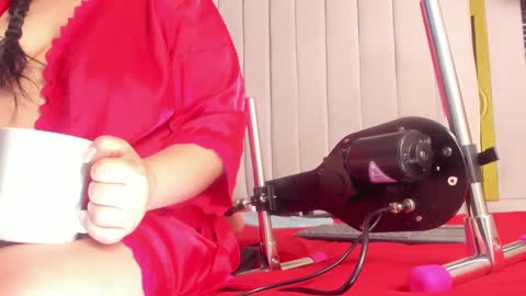 Lucia Vonne online show from February 28, 12:20 pm