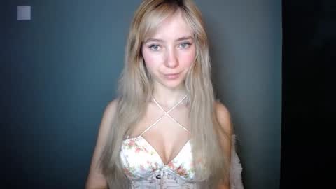 Lucy online show from December 14, 7:36 am