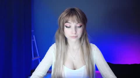 Lucy online show from March 11, 7:25 pm