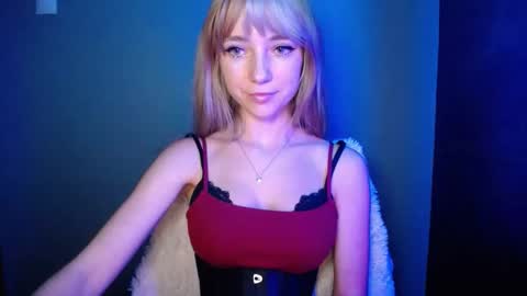 Lucy online show from October 24, 7:15 am