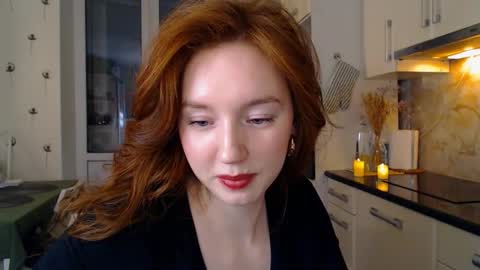 Lucia online show from February 5, 4:15 pm