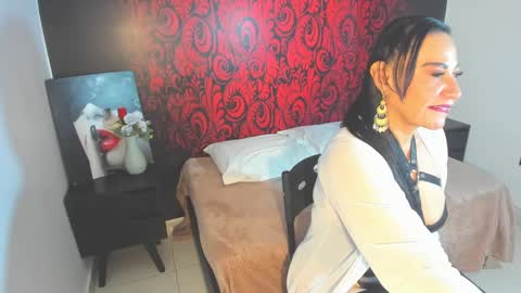 lucianablackwell online show from September 23, 5:55 pm