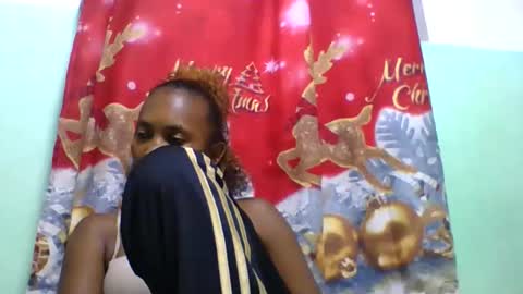 lucie196645 online show from June 2, 6:31 pm