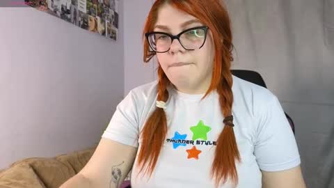 Lucie   online show from February 26, 7:51 pm