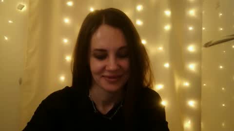 LucieMack online show from February 20, 5:25 pm