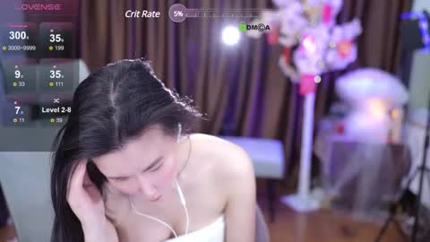 Lucy online show from February 28, 12:52 pm