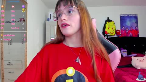 Lucy online show from December 27, 4:44 pm