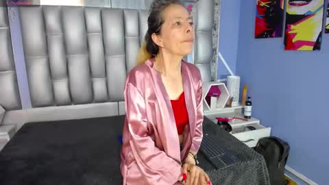  SleepyAbuela online show from September 15, 2:03 pm
