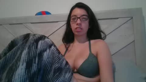 lucylitt25 online show from March 20, 7:30 pm