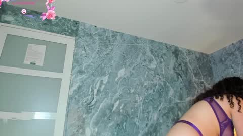 Lucy online show from April 7, 4:47 am