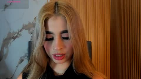 L U C Y  online show from February 24, 12:59 pm