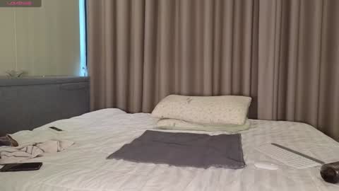 Love kinky Go here  online show from January 4, 7:13 am