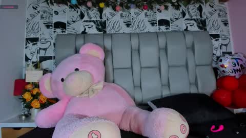 Lucy online show from February 19, 11:21 am