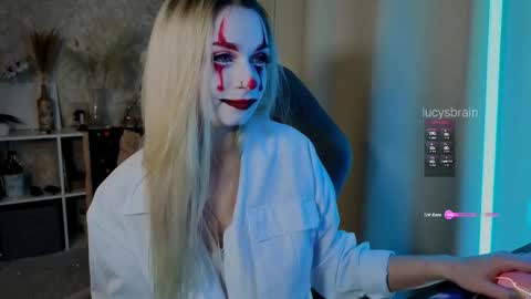 Lucy online show from October 29, 5:15 pm