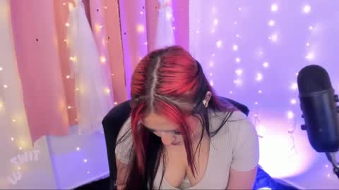 LUCYY FROM HOME  online show from February 12, 2:35 am