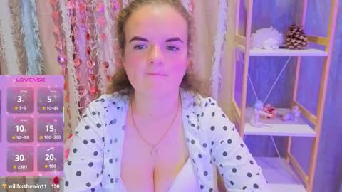 Luisa Rosee online show from October 15, 8:33 pm