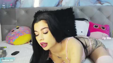 Lulu online show from February 3, 10:12 pm