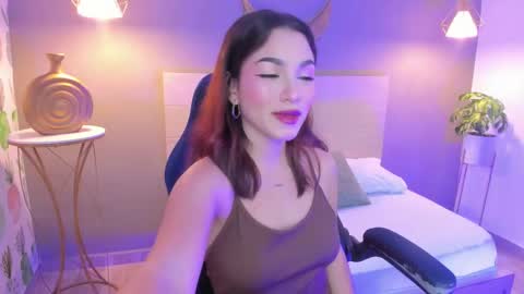 L U M A online show from September 13, 3:14 am