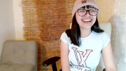 Luna online show from February 15, 3:42 am