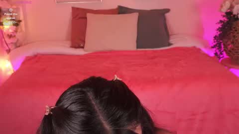 Lunita online show from March 22, 7:20 pm