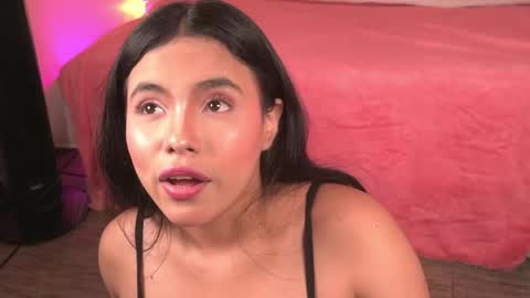 Lunita online show from March 30, 7:35 pm